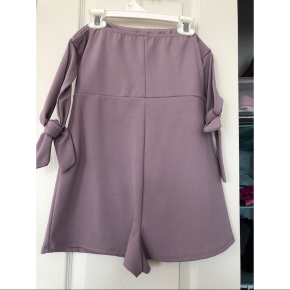 ๐ Blueblush, Lavender Romper, Medium! - Picture 2 of 3
